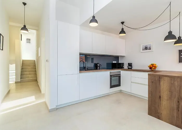 3 Bedroom Beautiful In